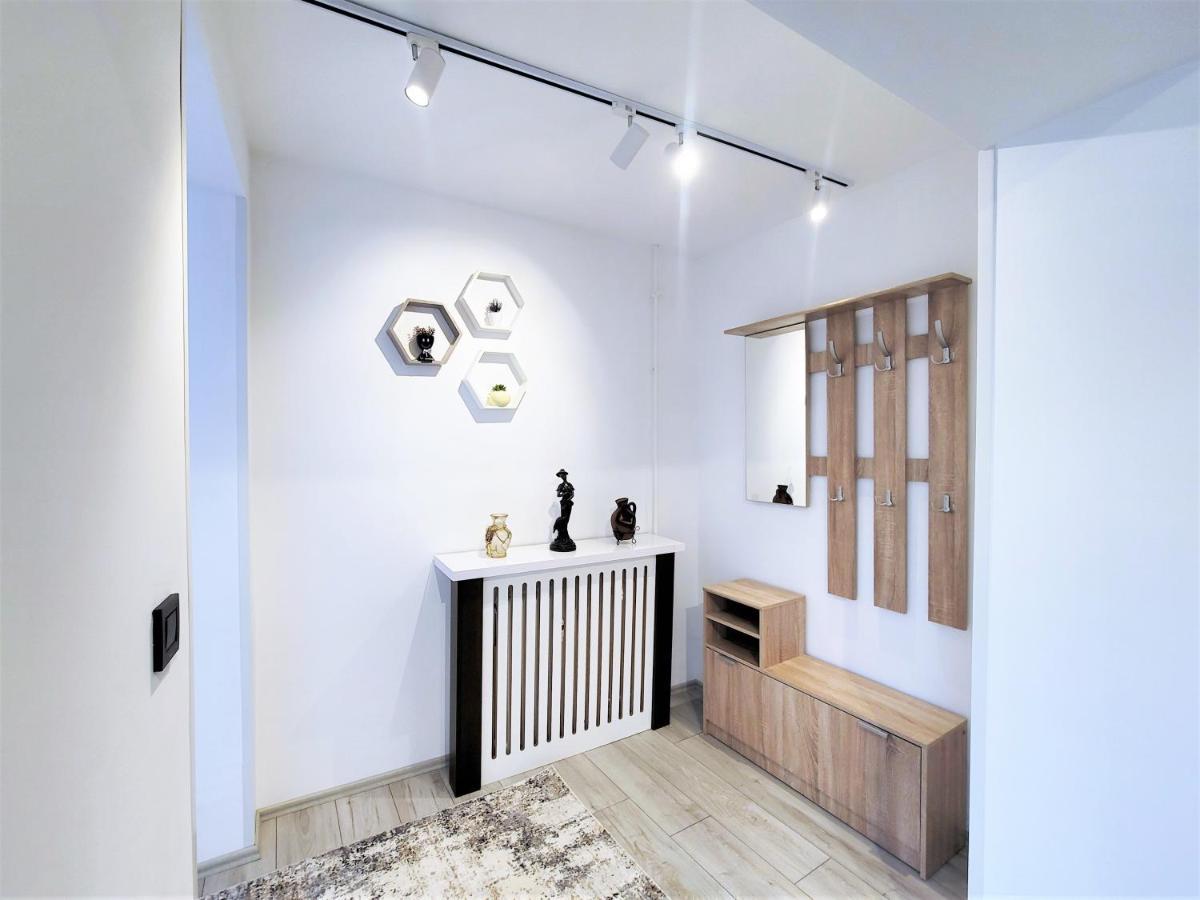 Cozy Apartment In Pristina Exteriör bild
