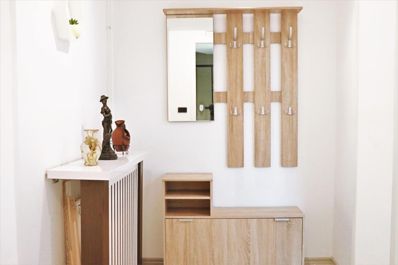 Cozy Apartment In Pristina Exteriör bild
